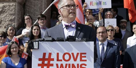 Gay Marriages Up 33 In Year Since Supreme Court Ruling