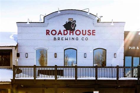 Roadhouse Pub & Eatery - Jackson Hole Traveler
