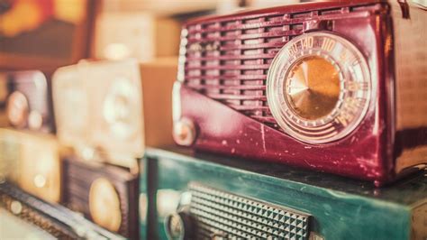 Un Siglo De Radio Un Festejo A 100 Años De Su Nacimiento En Argentina