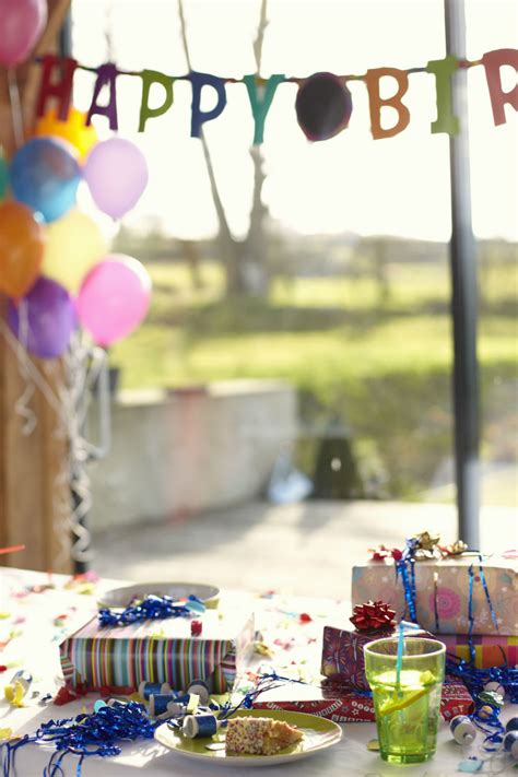 How To Throw The Most Amazing Surprise Party Of All Time
