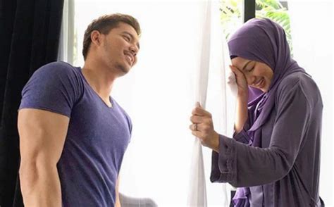 To receive, why do we allow ourselves to allow outside influences to get us down? Fattah Amin & Neelofa Kembali Bersatu | Artikel | Gempak