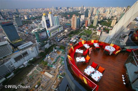 By 'real rooftop bar', we mean built at the top of a building with an open sky above, not a terrace with a view. Red Sky Rooftop Bangkok at Centara Grand - Bangkok Undercover