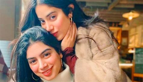 Janhvi Kapoor जाह्नवी कपूर ने तोड़ी चुप्पी बताया क्या उन्होंने और बहन खुशी कपूर ने एक ही शख्स