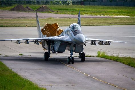 For the First Time Ukrainian Air Force Uses MiG-29 Fighters to