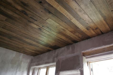 A Rustic Barn Board Ceiling For The Cottage Barn Wood Ceiling Wood