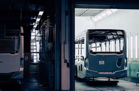 Daimler Bus Tochter Evobus Totaler Stillstand In Der Luxusklasse