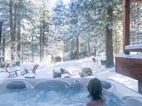 540 Hot Tub Snow Stock Photos Pictures And Royalty Free Images Istock