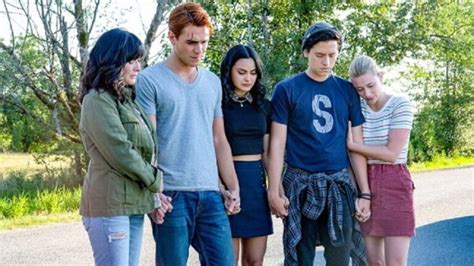 Know About Riverdale Season 6 Premiere Date Spoilers Cast And Latest Update Here Auto Freak