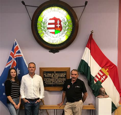 Az apák napját a 20. Apák napja Sydney-ben | Kőrösi Csoma Sándor program
