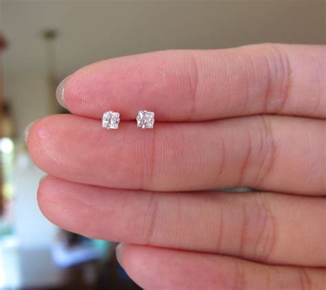 Tiny Studs Earrings Square Stud Earrings 3mm Stud Diamond Etsy Tiny
