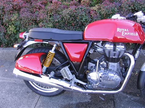 Review of the royal enfield continental touring seat fitted to the interceptor 650.paypal donations. Continental GT. DUAL seat kit. ROYAL ENFIELD. - Motociclo