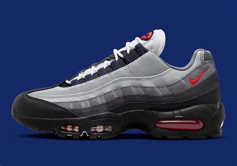 “track Red” Details Animate This Nike Air Max 95 Laptrinhx News
