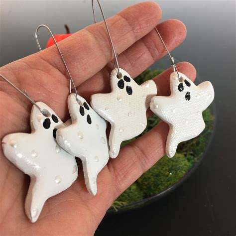 4 Halloween Ghost Ornaments Spooky Home Decor Cute Ghost Ornaments