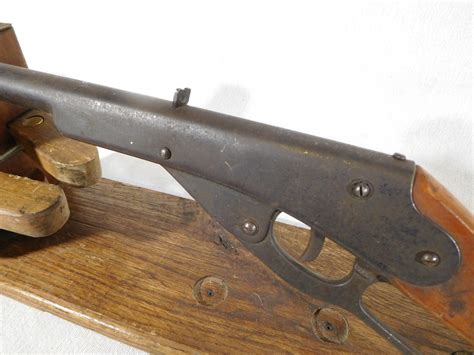 Daisy Model 155 BB Gun Baker Airguns