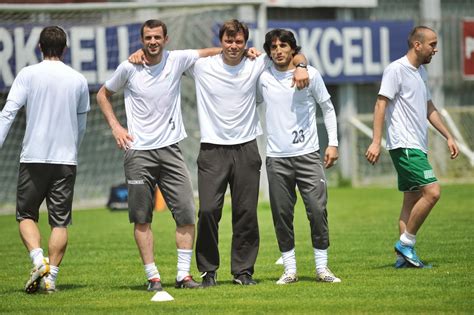 This statistic shows the achievements of bursaspor player mustafa caliskan. solayakiçi: O Şimdi Nerede? Mustafa Keçeli*