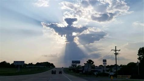 Unusual Cloud Formation Resembles Glowing Angel In The Sky Youtube