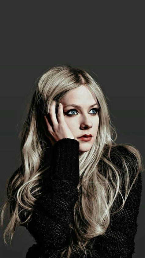 Avril lavigne hd wallpaper posted in people wallpapers category and wallpaper original resolution is 1920x1200 px. Avril Lavigne Phone Wallpapers - Wallpaper Cave