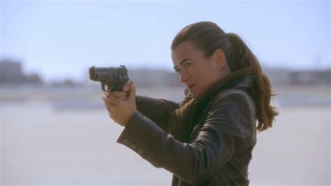 Ncis Season 7 Internet Movie Firearms Database Guns In Movies Tv