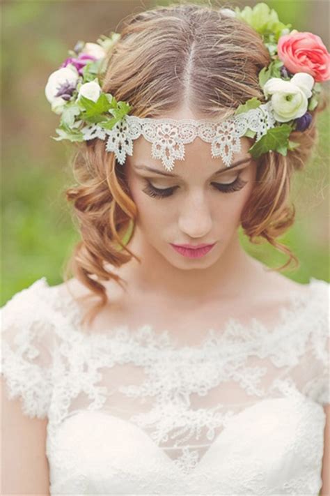 15 Flower Crowns Perfect For Your Summer Wedding