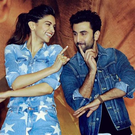 deepika padukone puts her new facebook twitter and instagram dps with ranbir kapoor here s why