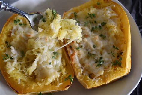 Sep 02, 2020 · how long to cook spaghetti squash in the oven: Cheesy Twice-Baked Spaghetti Squash | Easy Low-Carb Recipe ...