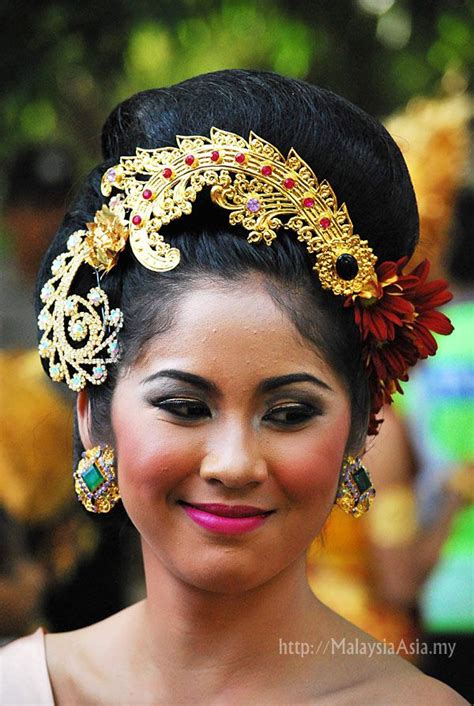 Balinese Clothing Festival Of People And Tribes In Bali Indonesia