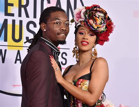 Cardi B Reacts To Offset Almost Exposing Her Nude On Ig Live Hot