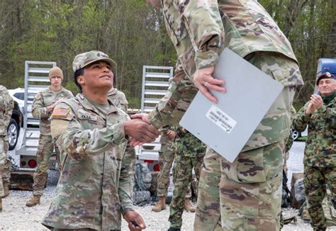 Dvids Images Iowa And Illinois Army National Guard Soldiers Compete