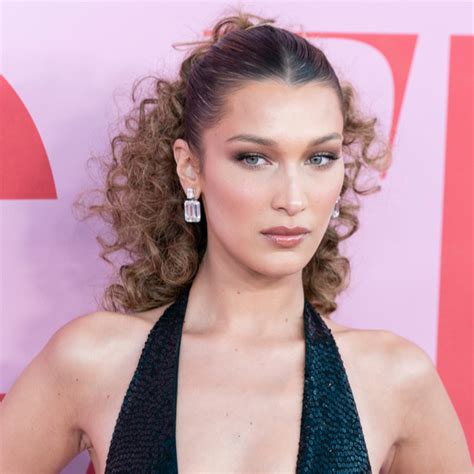 bella hadid looks completely unrecognizable in her latest instagram fans are freaking out