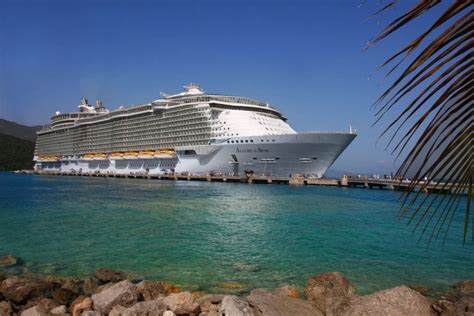 The official page for royal caribbean's allure of the seas. Allure of the Seas Review: The Total Package Cruise - trekbible