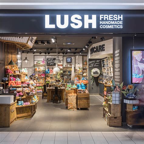 Lush is a british cosmetics retailer, which is headquartered in poole, united kingdom. Mosa Teams With Lush Cosmetics to Spearhead Sustainable Retail