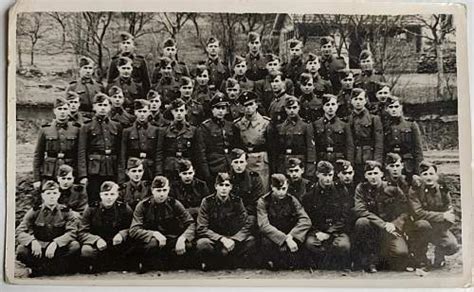 Original Photo Showing Platoon Of Waffen Ss Members