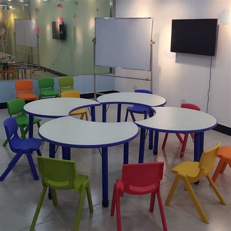Preschool Children In Kindergarten Desks And Chairs Lift Study Tables