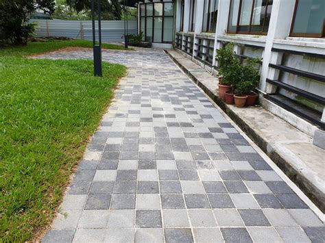 Permeable Paving Footpath At Tertiary Institute Ba Contracts Pte Ltd