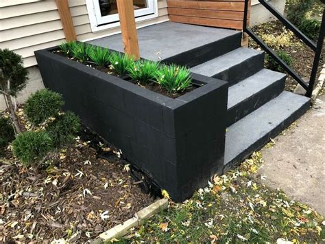 It?s such an organic looking material that blends well with nature, yet it holds up over time, and only improves it?s looks with ?rogue engineer? Cinder Block Entryway Planter | Concrete planters, Diy ...