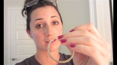 Girl Pierces Her Own Nose 11211 Youtube