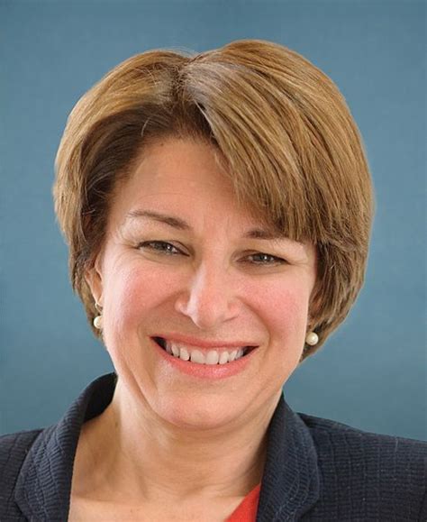Minnesota Senator Amy Klobuchar Calls On Cdc To Ramp Up Response Efforts For Legionnaires