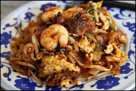 The very thought of that smell is while char kuey teow can be found throughout malaysia, the penang version reigns supreme. This Penang Char Kuey Teow Uncle is So Famous He's Almost ...