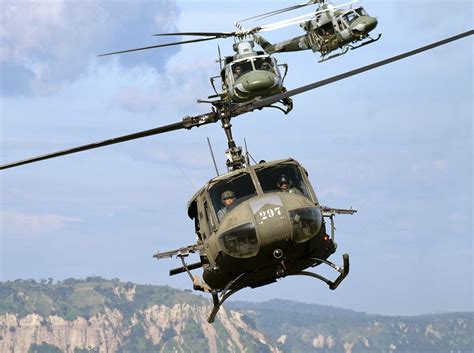 Huey Helicopter Pilots In Vietnam Lasopaluxe