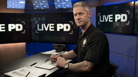 Download drama live and enjoy watching your favourite channels live stream on your phone anytime anywhere. Lesser Known "Live PD" is Killing it on Friday Night TV