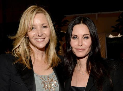 Watch Courteney Cox And Lisa Kudrow Reunite To Play Friends Trivia
