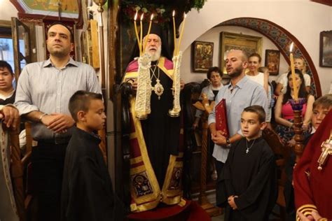 Προσδοκώ ανάστασιν νεκρών, και ζωήν του μέλλοντος αιώνος. ΣΤΗΝ ΑΓΙΑ ΚΥΡΙΑΚΗ ΧΩΡΑΣ ΜΥΚΟΝΟΥ - ΕΚΚΛΗΣΙΑ ONLINE