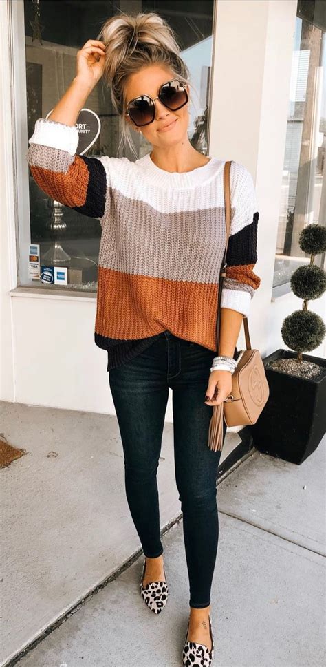 Love This Striped Sweater For Fall Falllooks Casual Fall Outfits Winter Fashion Outfits
