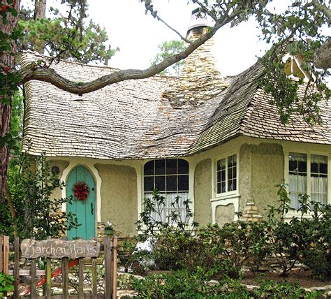 HUGH COMSTOCK'S FAIRYTALE COTTAGES BY THE SEA | Fairytale cottage, Fairytale house, Storybook ...