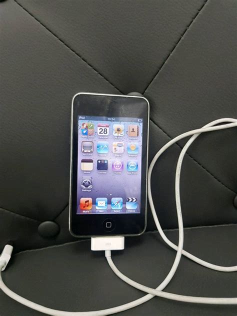 Apple Ipod Touch 3rd Generation 64gb In Poole Dorset Gumtree