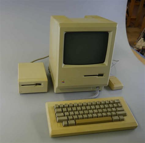 Apple Macintosh 512K Personal Computer 1980's - Hangar 19 Prop Rentals