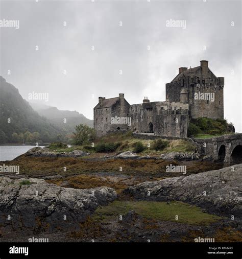 Eilean Donan Castle Stock Photo Alamy