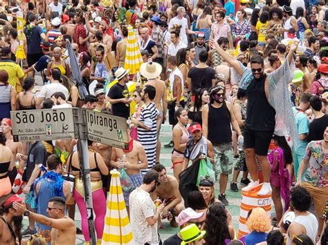 Carnaval De Rua Programa O Dos Blocos No Centro E Veja Fotos