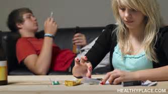 Teenage Drug Abuse Signs And Why Teens Turn To Drugs Healthyplace