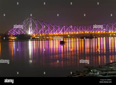Howrah Bridge At Night Stock Photo Alamy